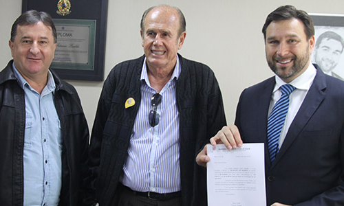 Pauliki entrega R$ 230 mil em emendas para Reserva e Centenário do Sul