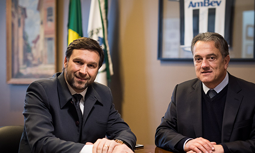 Pauliki e Plauto comemoram novos carros para Bombeiros e Polícia Civil 