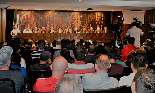 Audiência pública propõe nova regulamentação para Ceasa em todo o PR