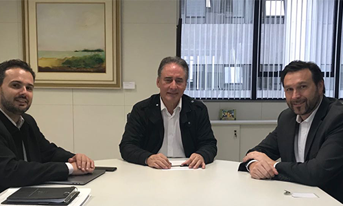 Secretário garante a Pauliki que obras  do Hospital de TB ficam prontas em dezembro